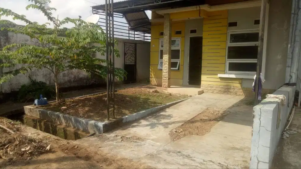 Disewakan rumah De Villa Residence Jl. HM. Alwi, Palembang