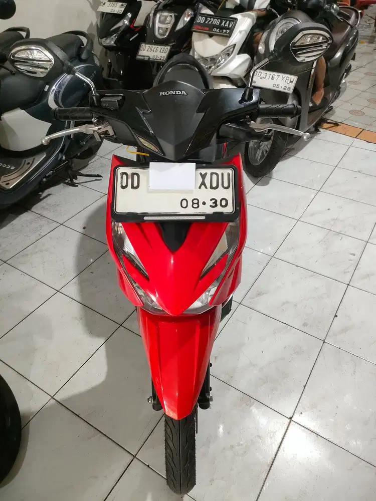 Honda beat 2025 merah hitam