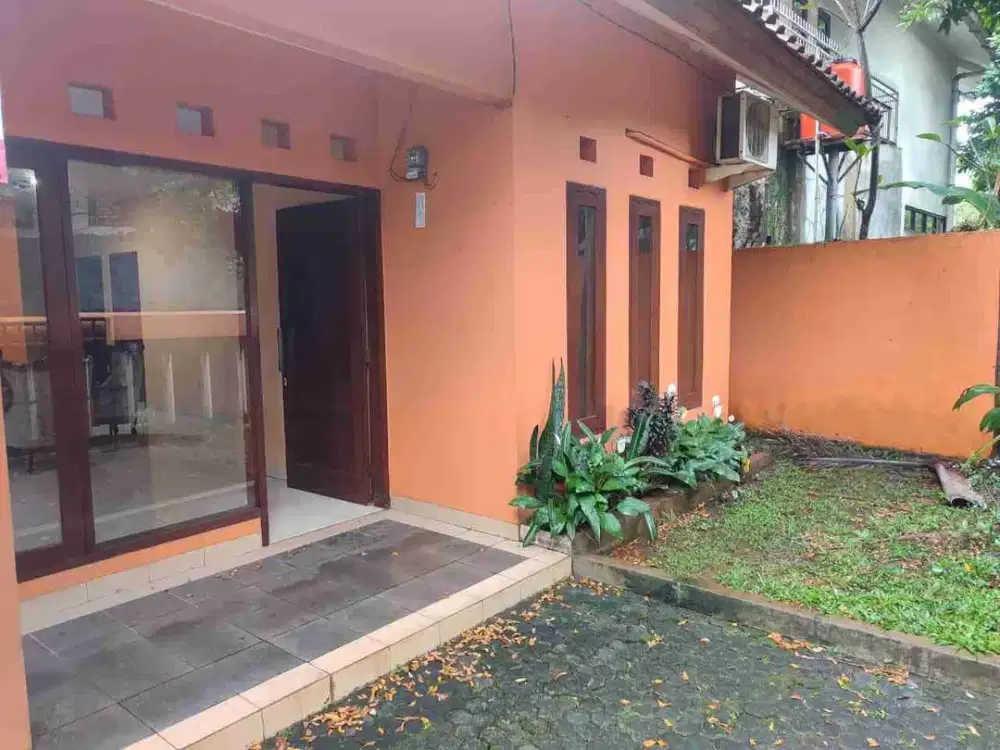 Siap Huni Rumah Strategis Kota Depok