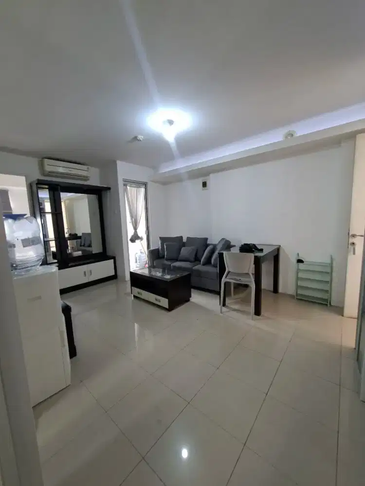 Sewa 3 BR Apartemen Bassura City Tower Dahlia 18 JT/3 Bln Free Ipl