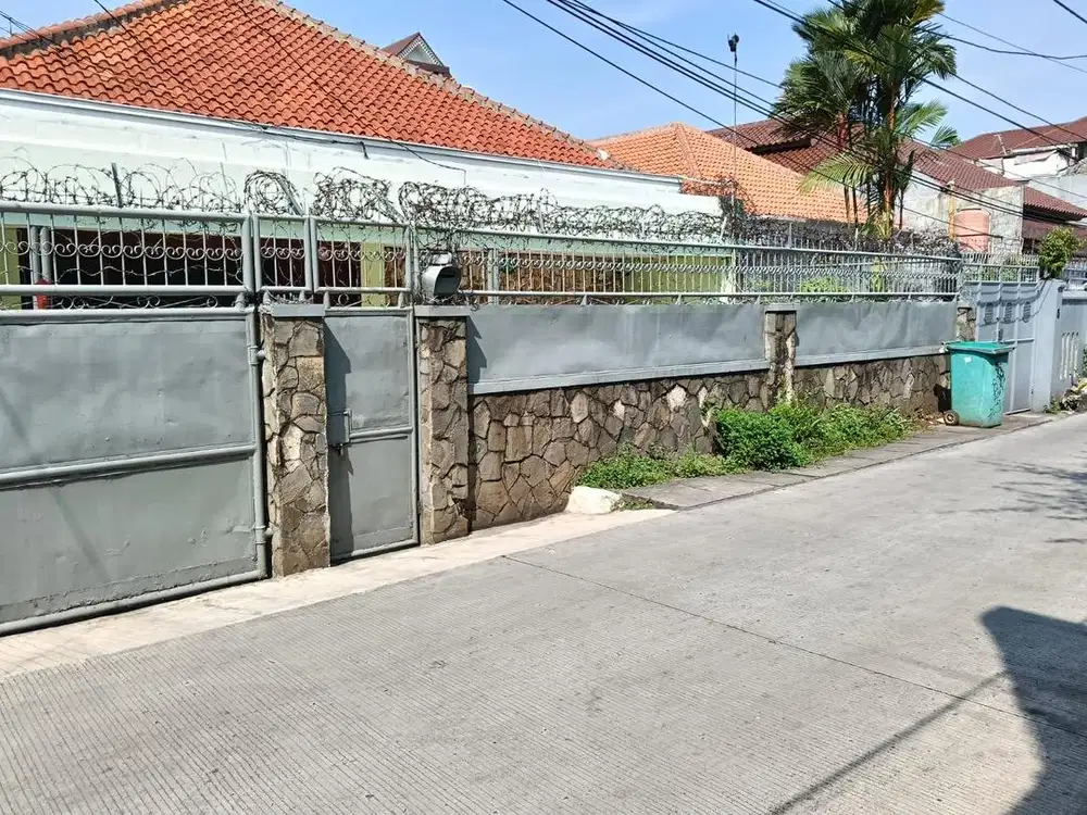 Lokasi Strategis Jatinegera Luas Tanah 500 Meter