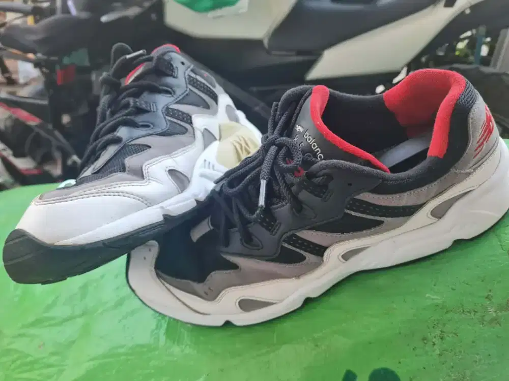 Sepatu nb 850 size 46