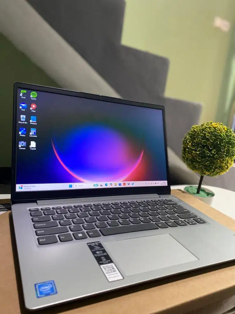 Laptop Lenovo ideapad Slim 1i