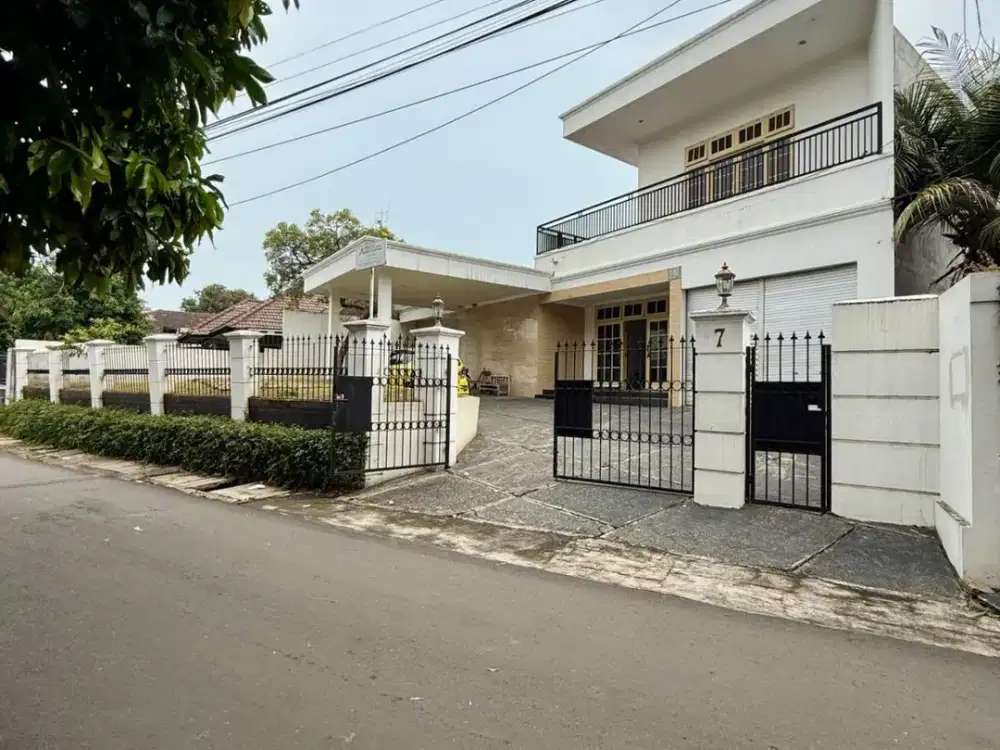 Dijual Rumah Mewah Siap Huni di kawasan Perdatam - 7,7M