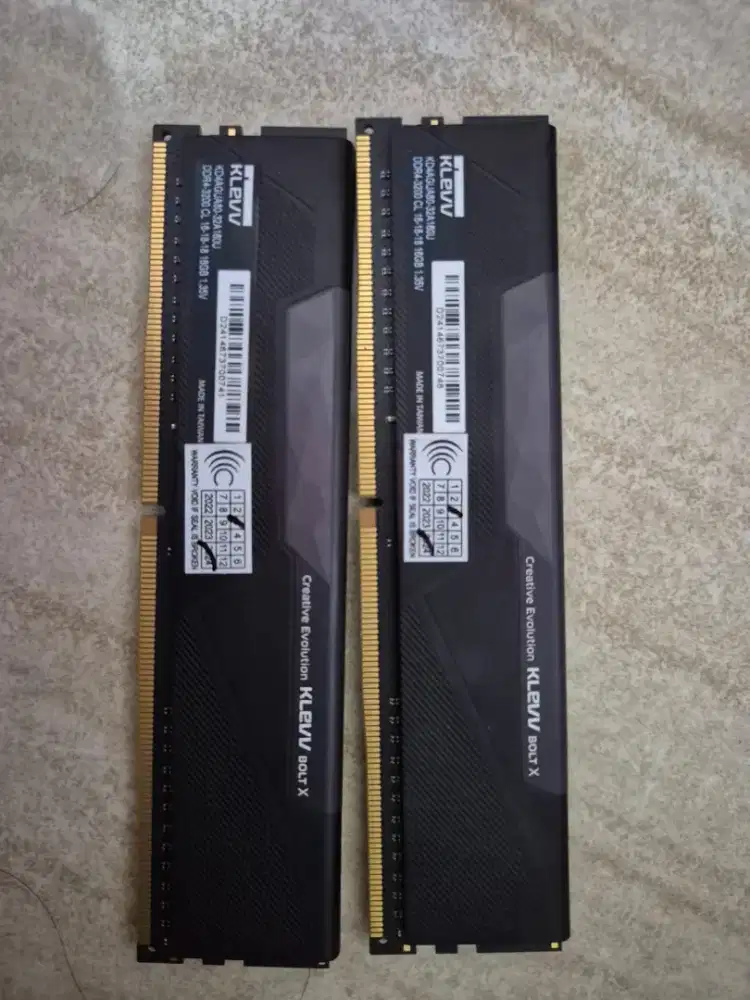 RAM KLEVV BOLT X DDR4 - 32GB