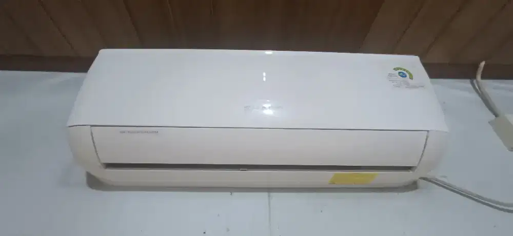 AC Sharp Low Watt ½ PK