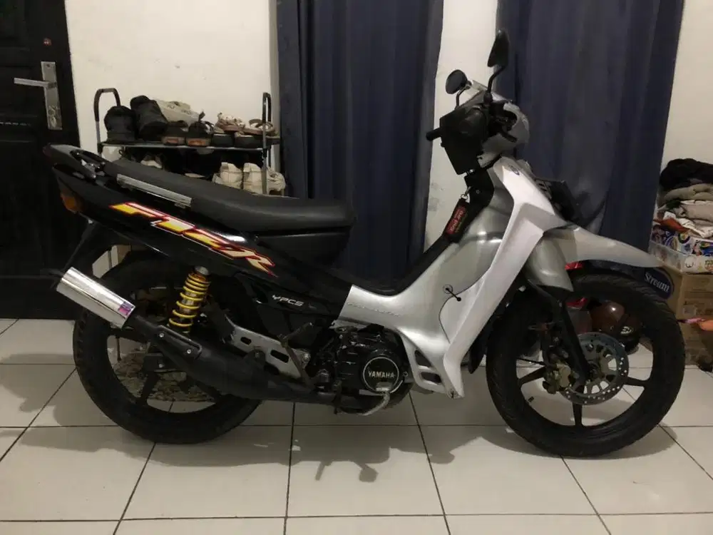 Jual Cepat F1ZR Silver