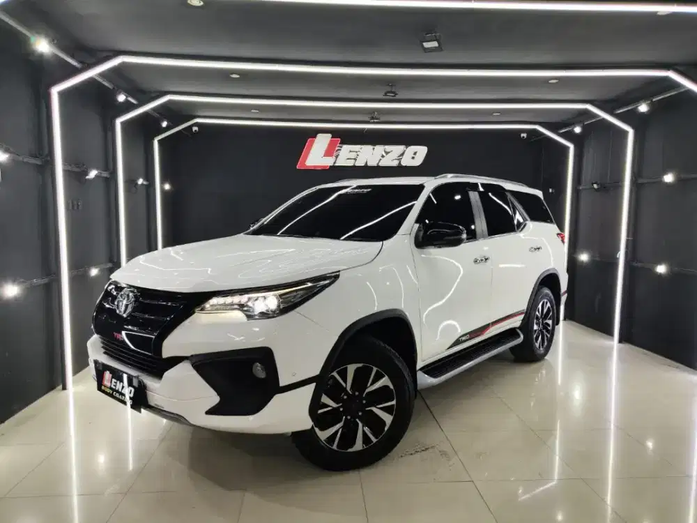 Fortuner VRZ TRD 2.4 Matic 4x2 Diesel