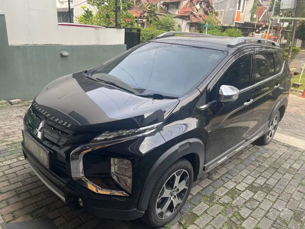 DIJUAL CEPAT, XPANDER CROSS PREMIUM 1.5 TERMURAH! (Bonus 2 Dascham)