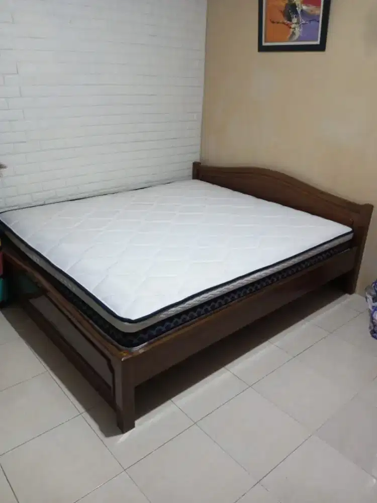 Jual Cepat Dipan Jati & Furniture Lainnya -  Kondisi Masih Ok