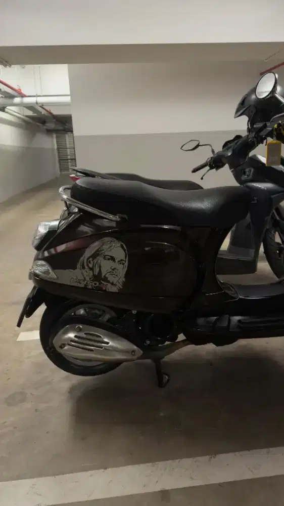 Vespa LX 150 2V Tahun 2012 MULUS