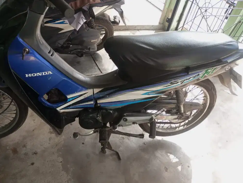 Honda Supra fit