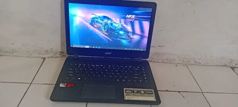 Dijual cepat& murah laptop Acer aspire 3