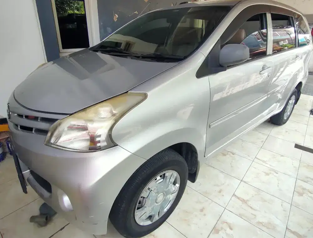 Xenia 2013 1300cc
