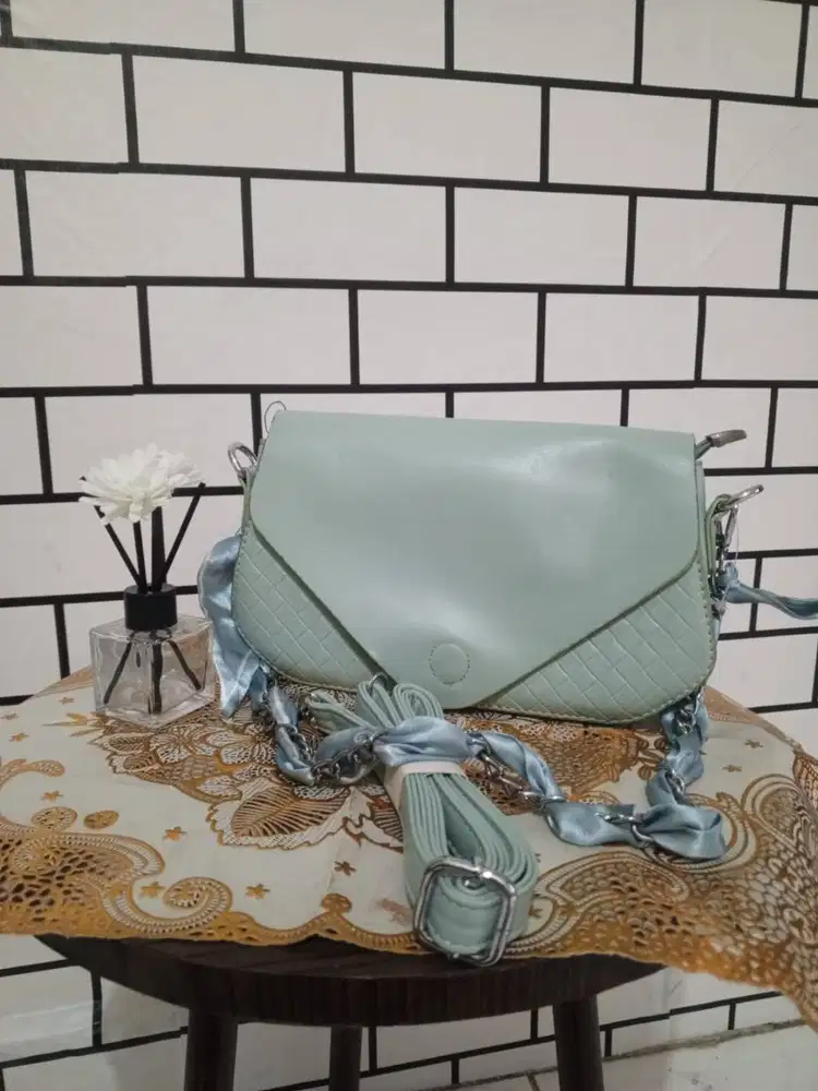 Tas dompet wanita