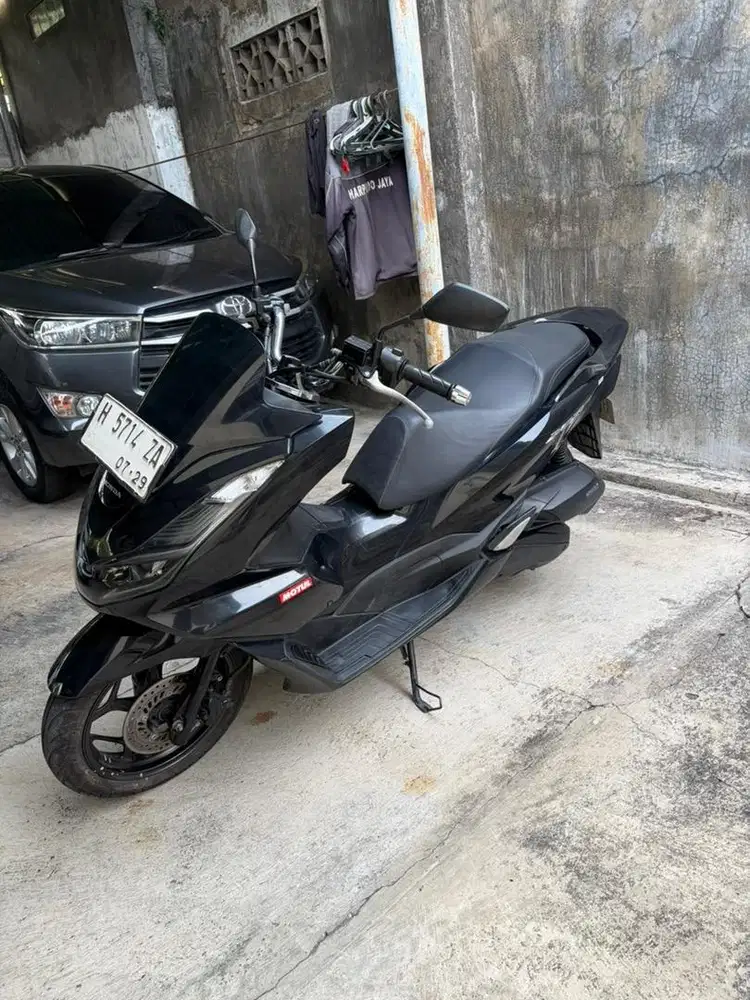 Pcx cbs hitam 2024