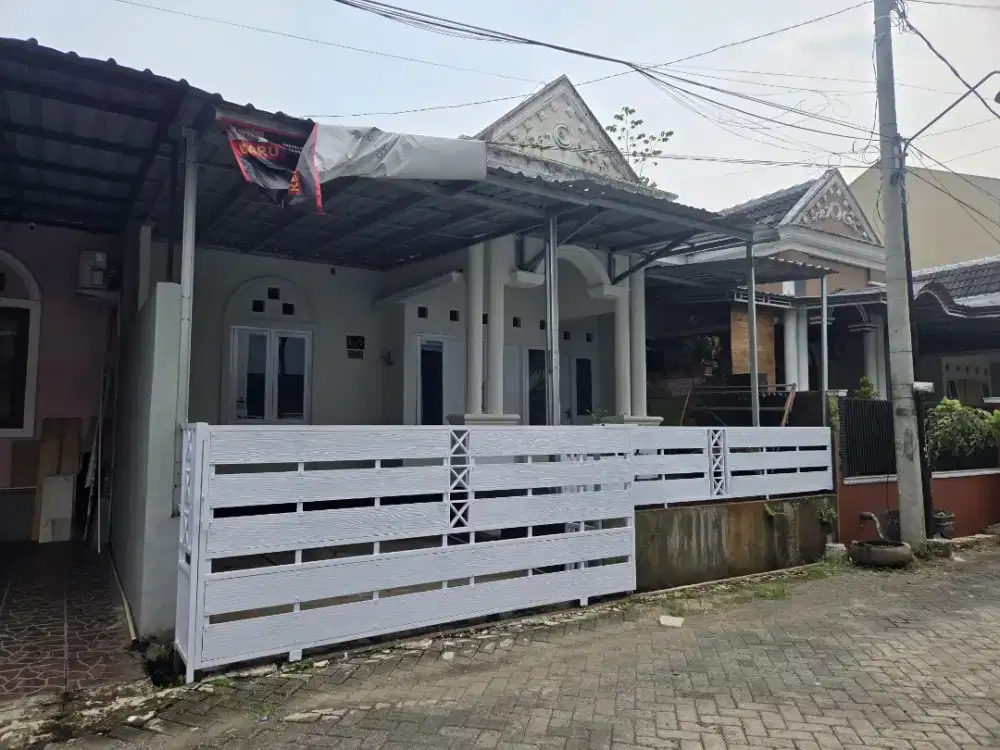 Disewakan rumah tinggal di perumahan grand safira karangsalam