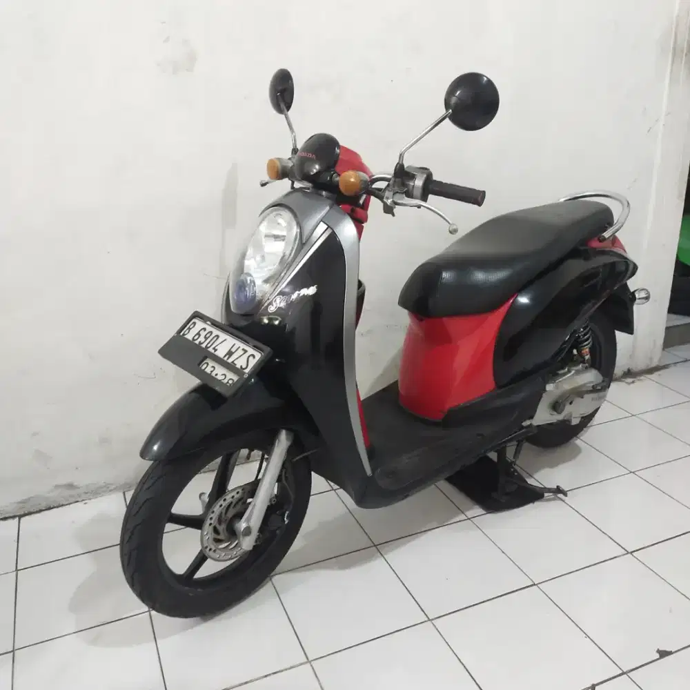 Honda Scoopy Karbu 2012 Lengkap Bagus Mesin Aluss