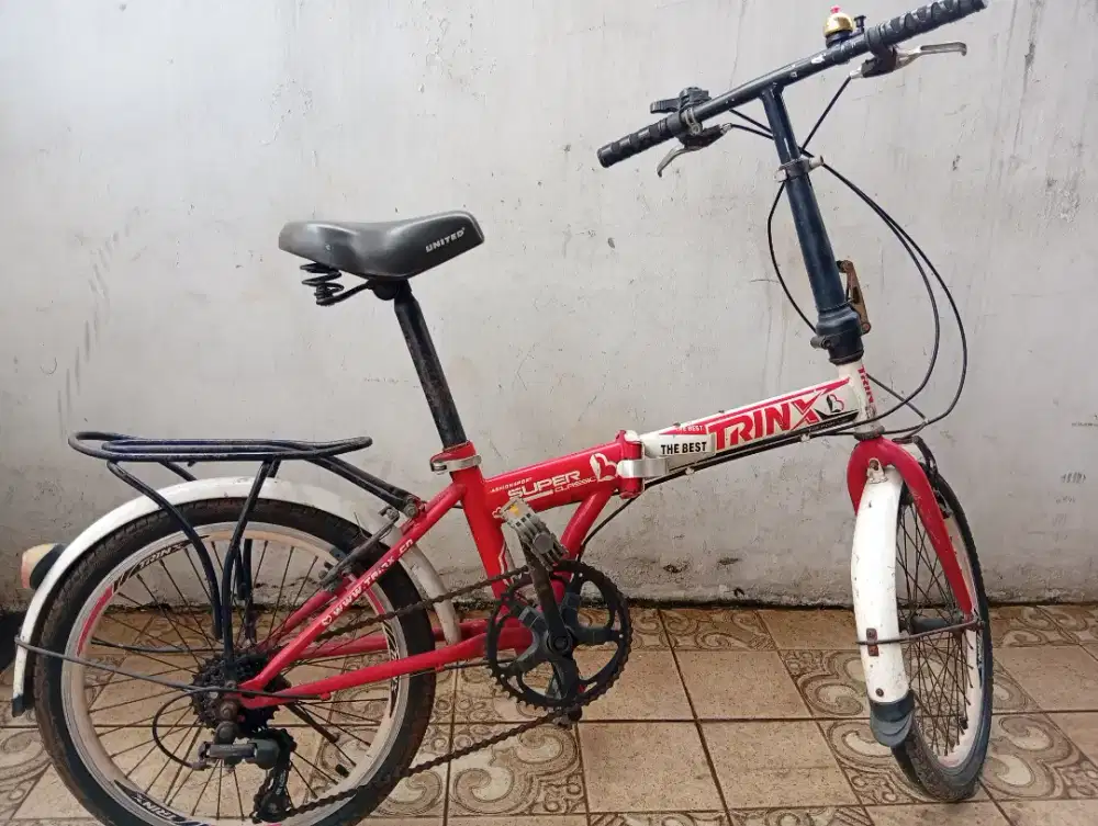 Sepeda lipat 20