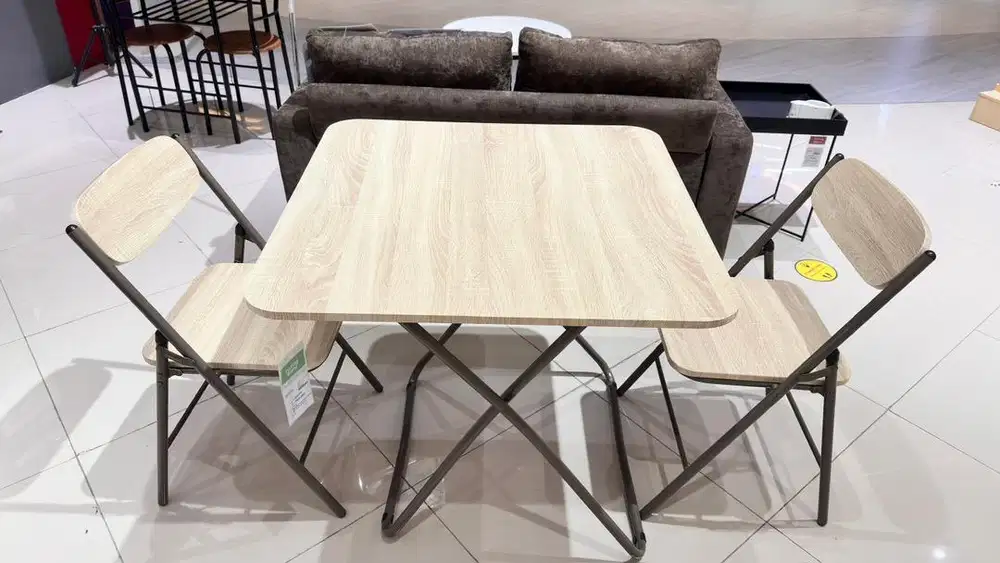 Set Meja Kursi Lipat