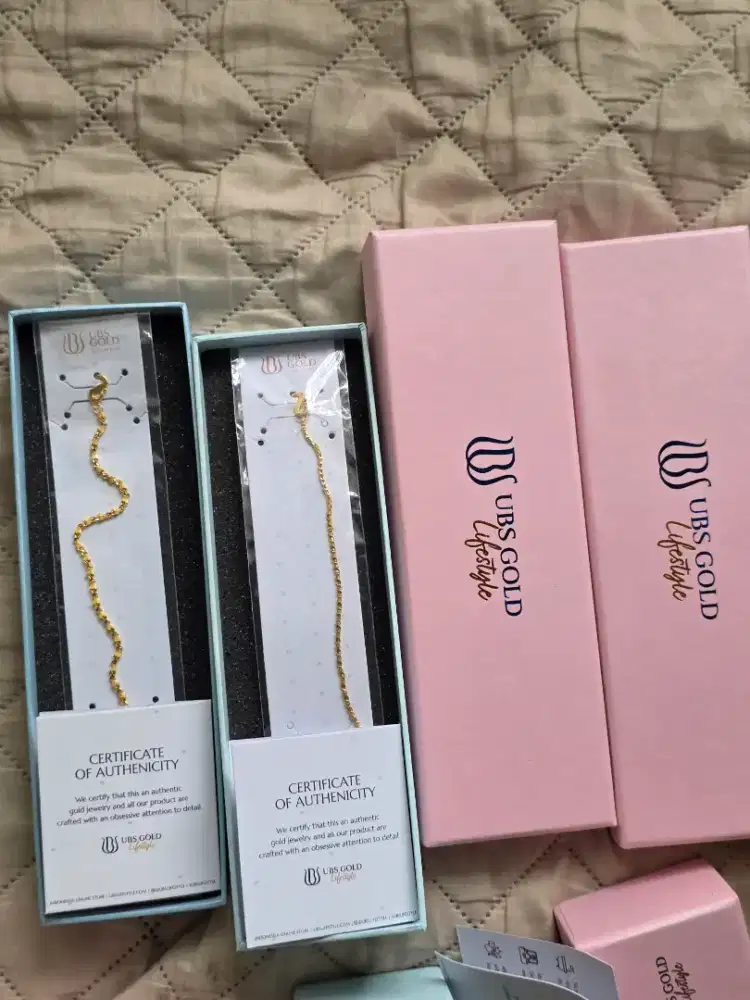 GELANG EMAS 24 KARAT UBS  PANJANG 17,5 CM BERAT 3,50 GR MODEL TERBARU