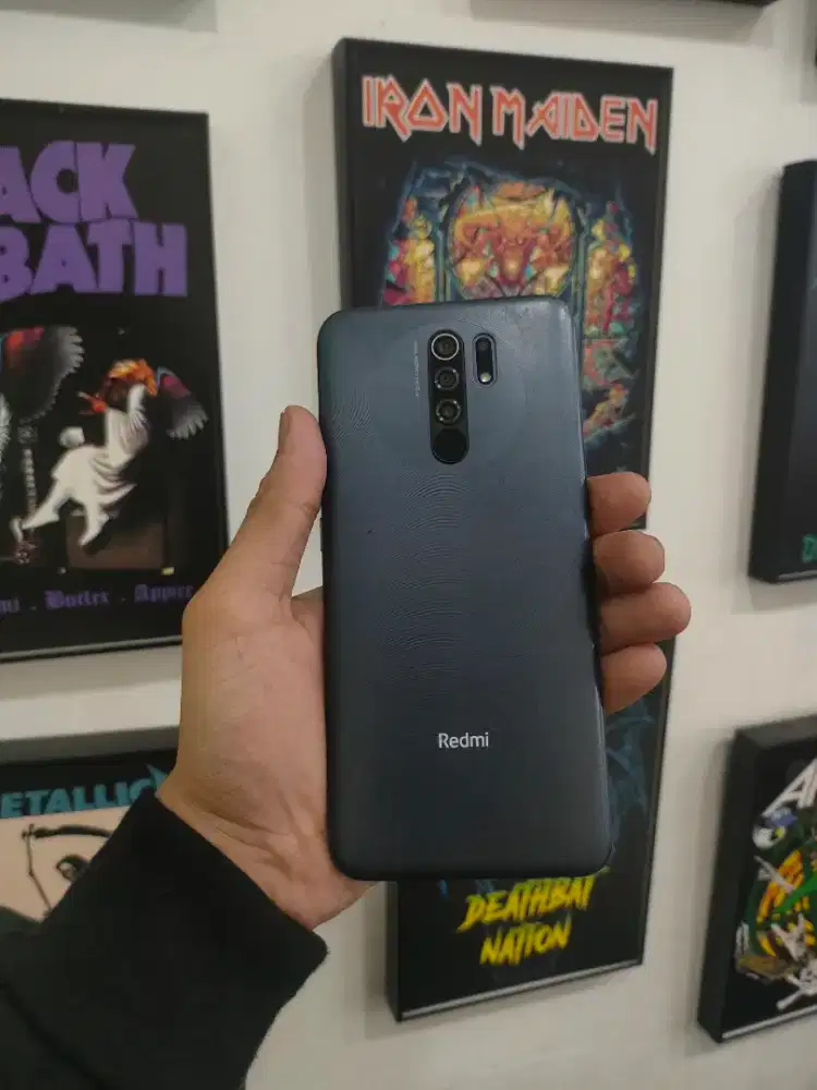 Redmi 9 ram 4/64 Unit Charger Only