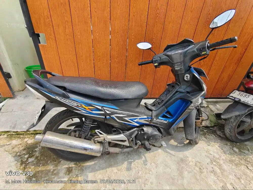 Honda supra x 2012