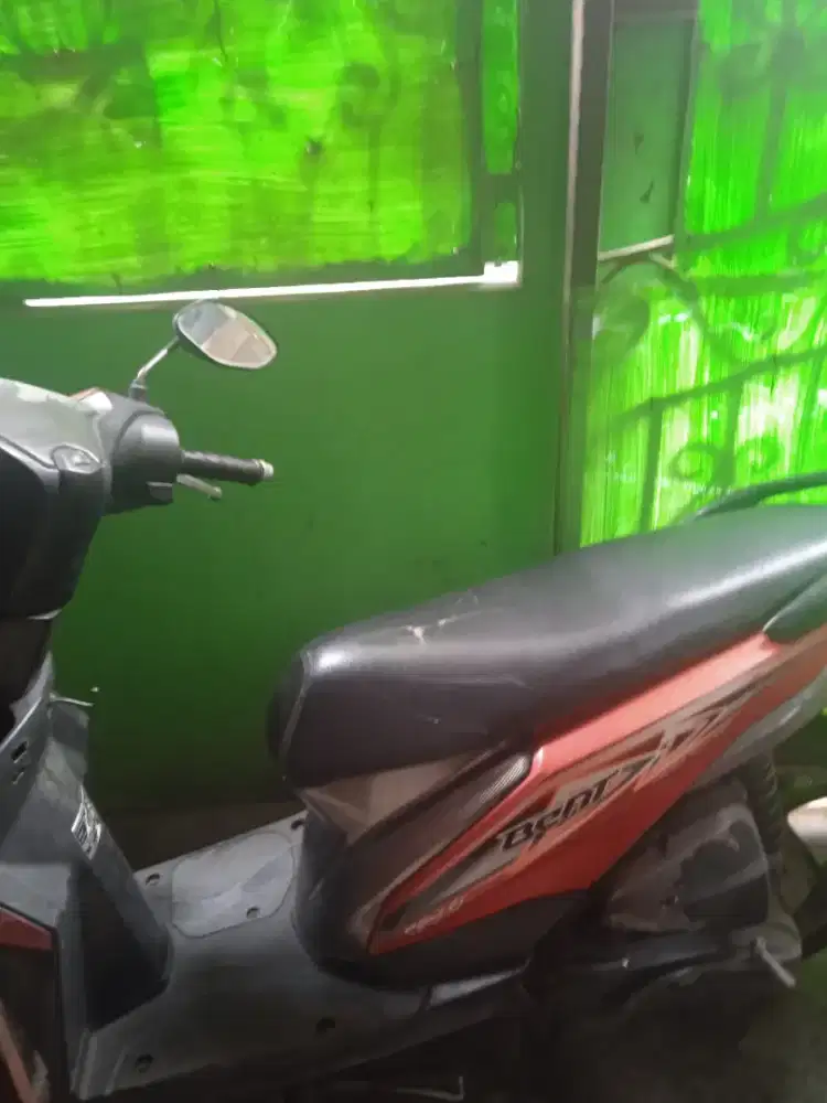 Honda beat tahun 2014