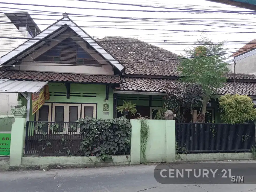 RUMAH NYAMAN SIAP HUNI DI CICAHEUM BANDUNG TIMUR