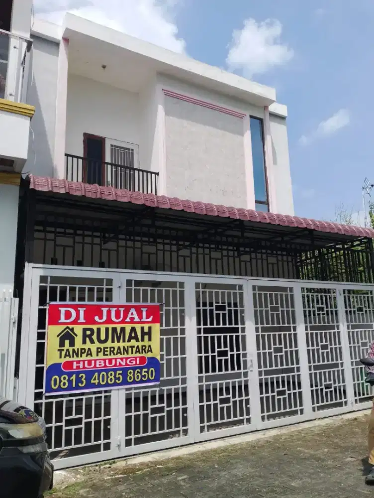 Jual rumah kondisi baik dan lengkap, aman dan bebas banjir