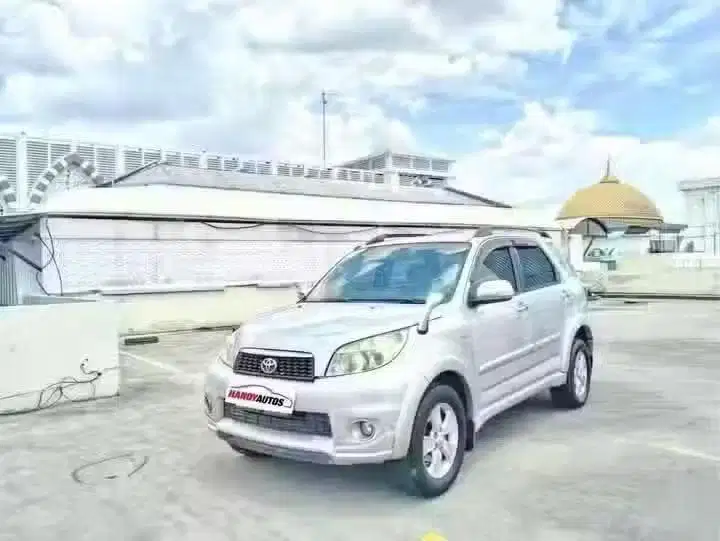 Toyota Rush S TRD Tahun 2013 Automatic Silver Metalik