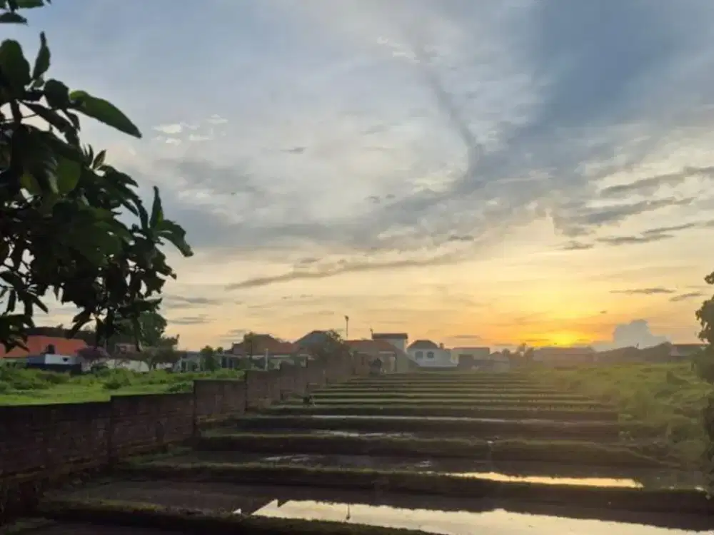 TANAH DI PERUM GRESTENAN JALAN TANGKUBAN PERAHU PADANGSAMBIAN DENPASAR - Thumbnail 7