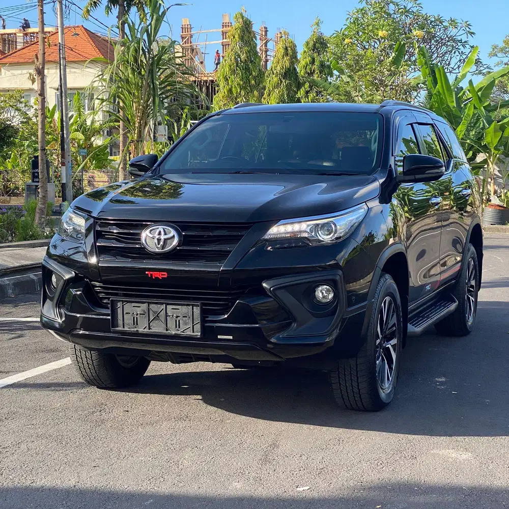 Toyota Fortuner VRZ TRD 2.4 AT - 2018