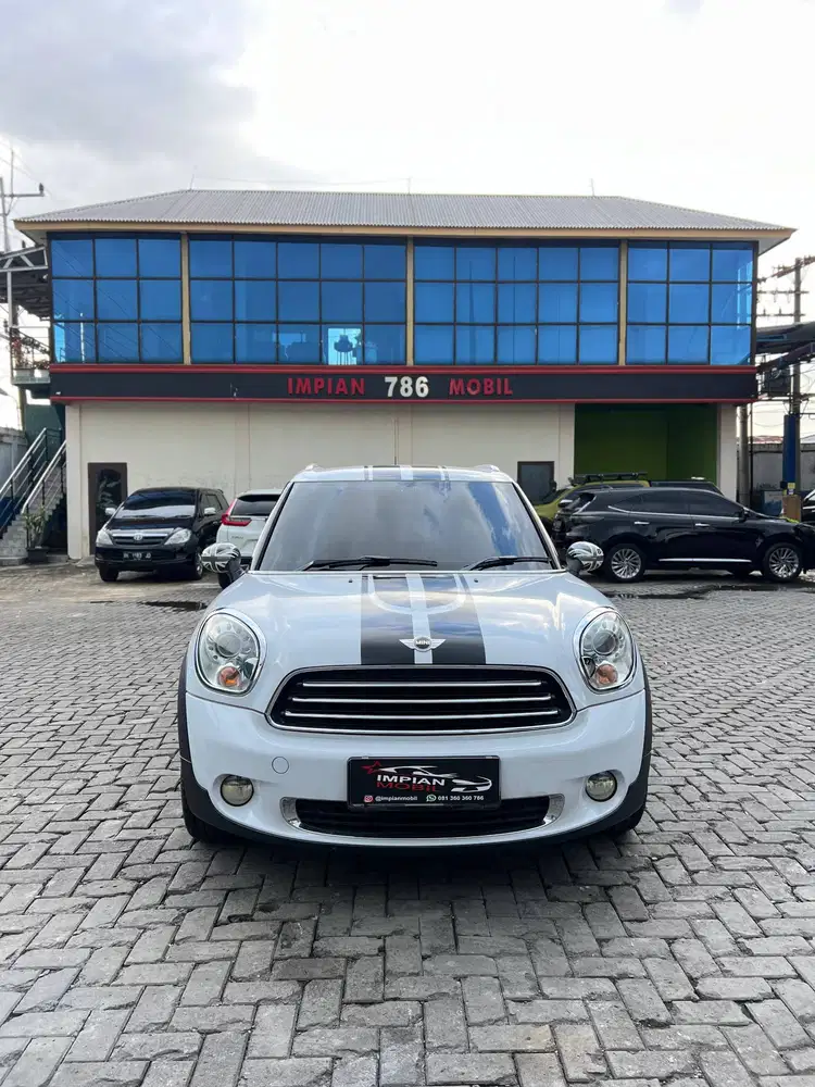 Mini Cooper 1.6 Countryman A/T Putih 2012 bmw x1 gla 200 volvo v40 tsi