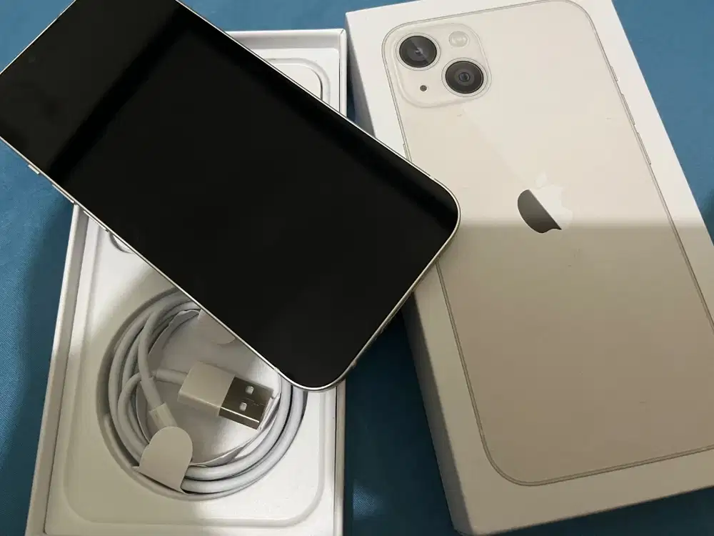 iPhone 13 256gb Starlight