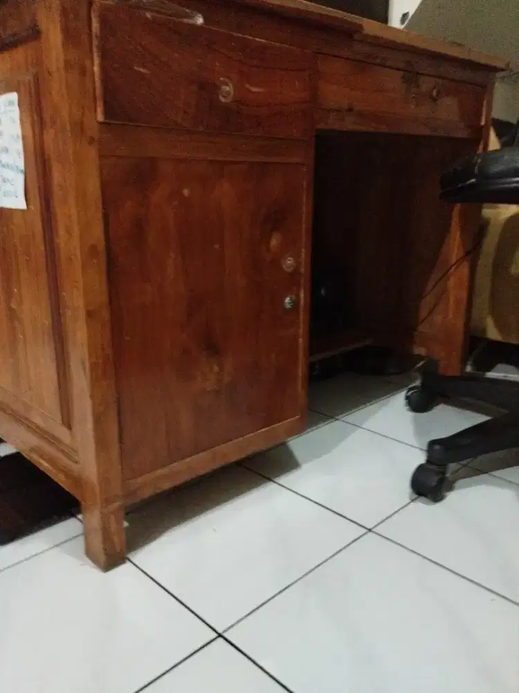 Dijual meja jati kokoh sekali