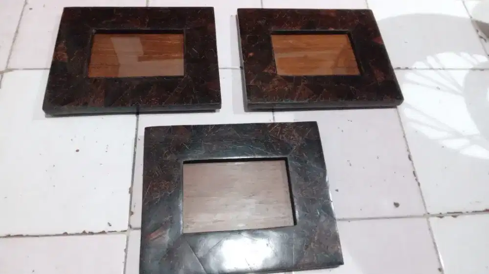 Pigora kayu hitam antik 3 biji