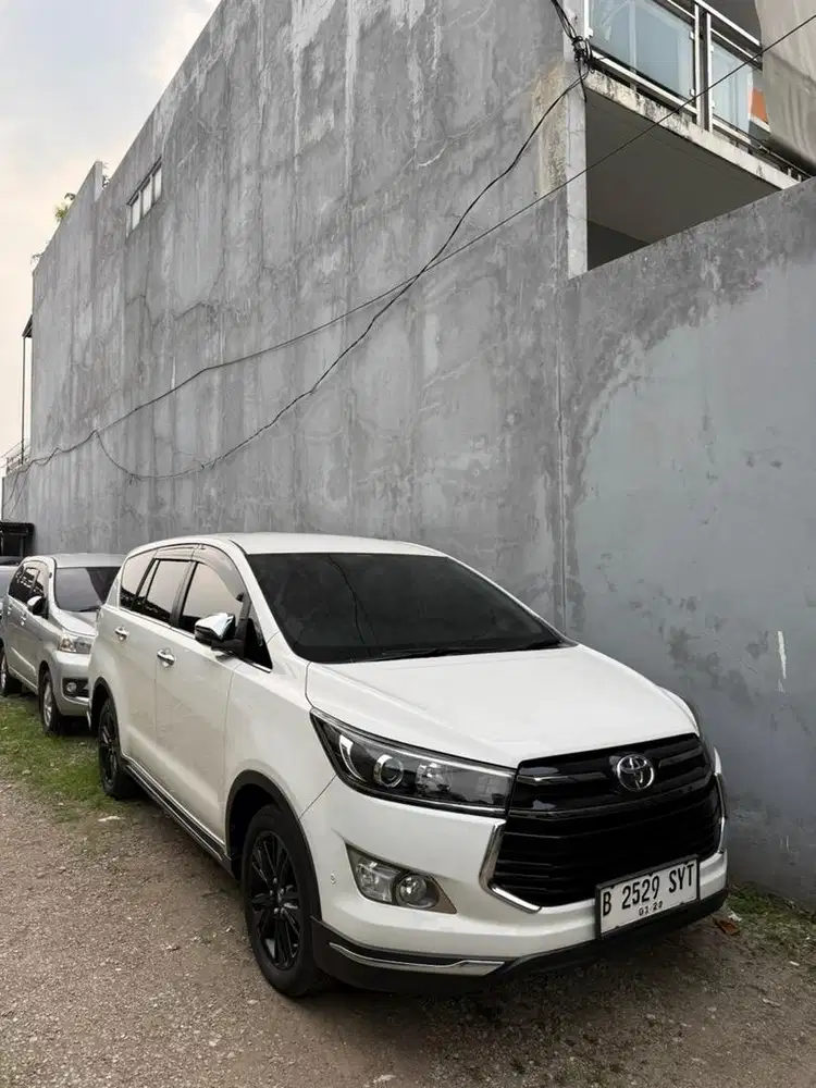 Venture 2.4 AT Diesel 2019