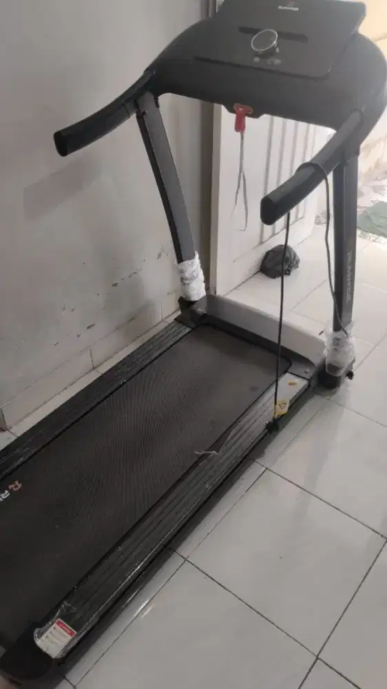 Treadmill elektrik Runwise