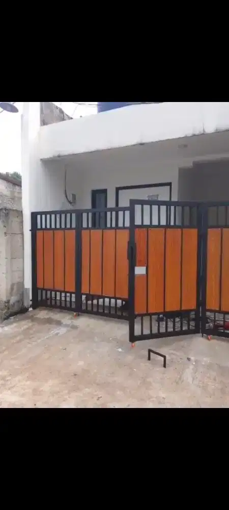 Di sewakan rumah minimalis 2 lantai masuk mobil kamar 2