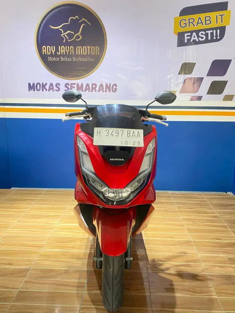 Honda Pcx 160 Tahun 2024