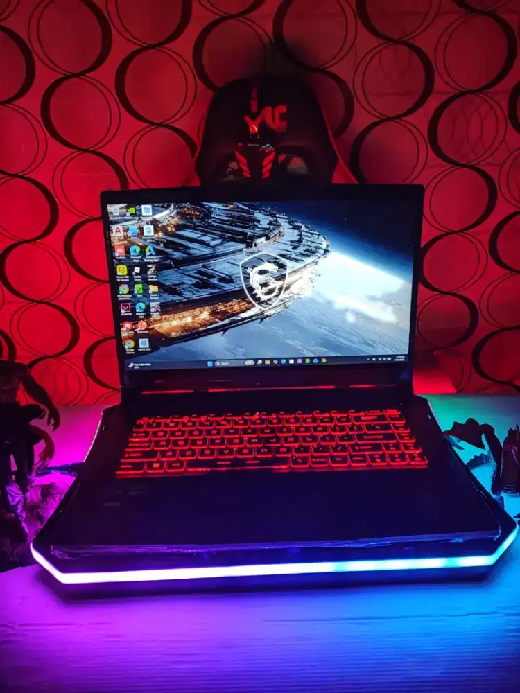 MSI Thin 15 XR FULLSET BOX RAM 8Gb SSD 512GB DUAL VGA Nvidia RTX