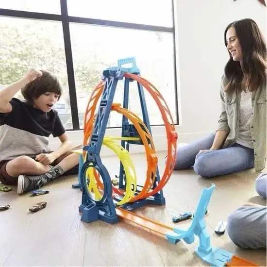Preloved Mainan Hot Wheels Unlimited Triple Loop Kit Track Builder