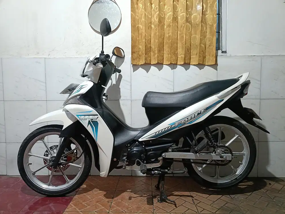 Yamaha force tahun 2014 kopling/tt boleh gan cash lebih bagus
