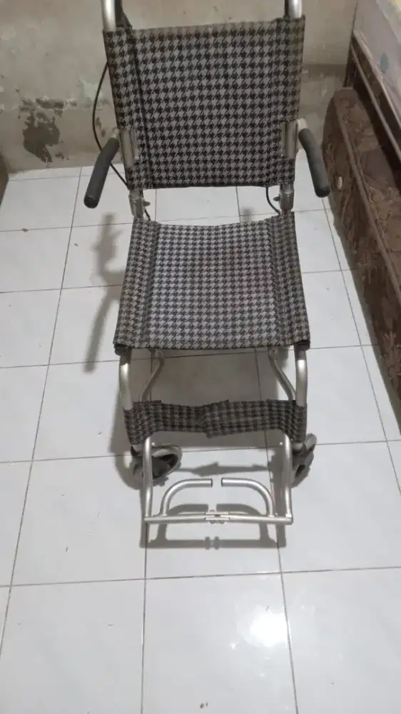 Kursi Roda Travel