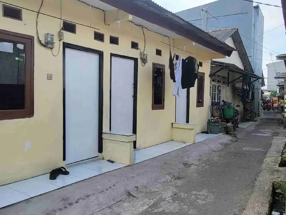 Jual kontrakan 3 pintu di kamp cibogo wetan belakang mall summarecon gading serpong