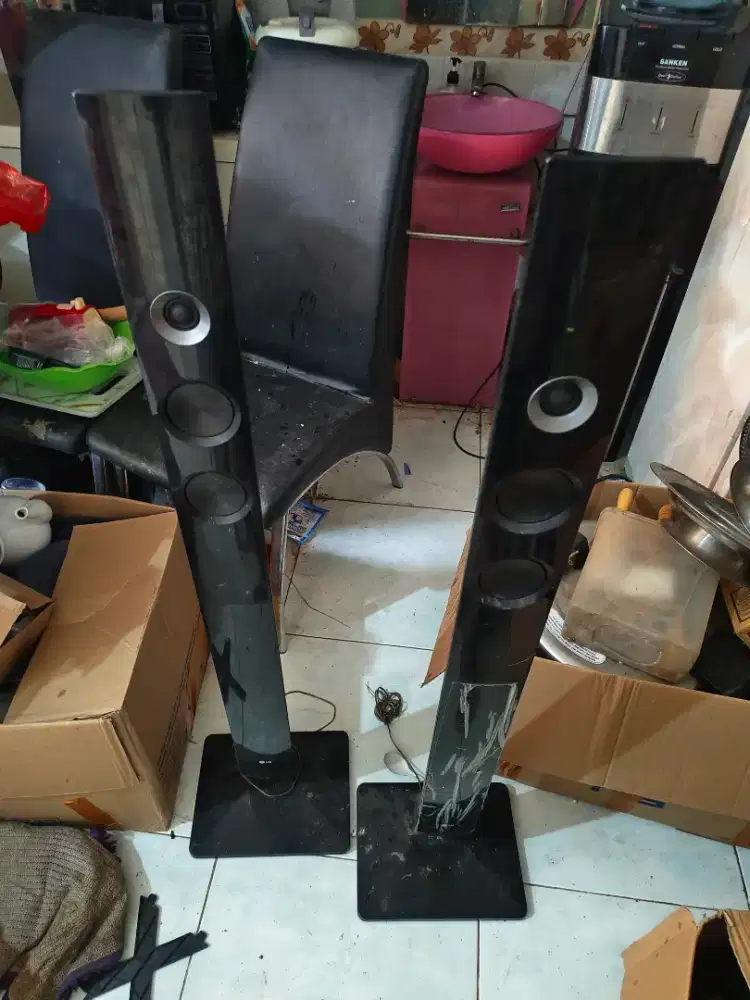 speaker subwofer LG