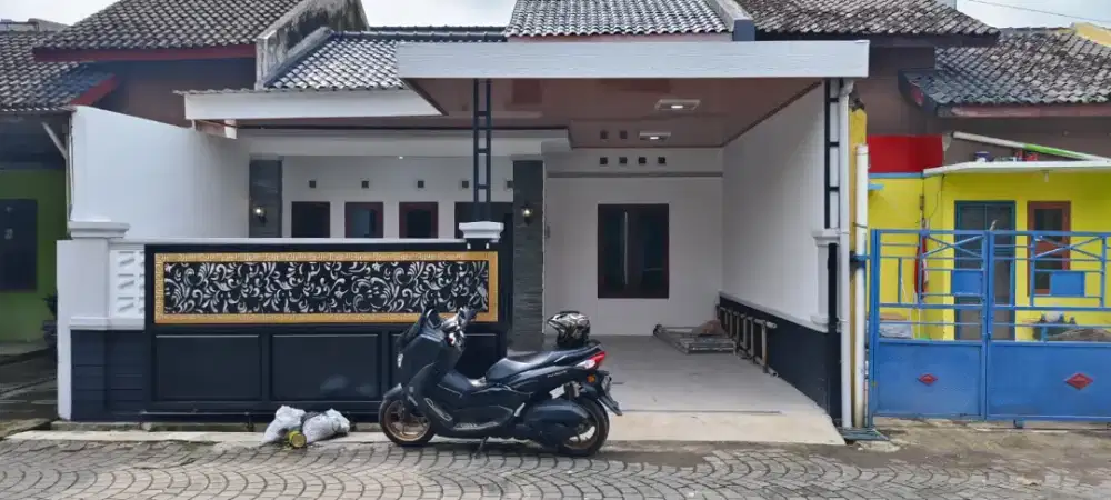 Rumah Cantik Gentan dekat kota Solo