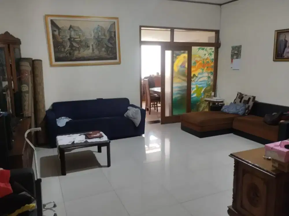 Jual Rumah Siap Huni Lokasi Strategis Dekat Jl. Soekarno Hatta