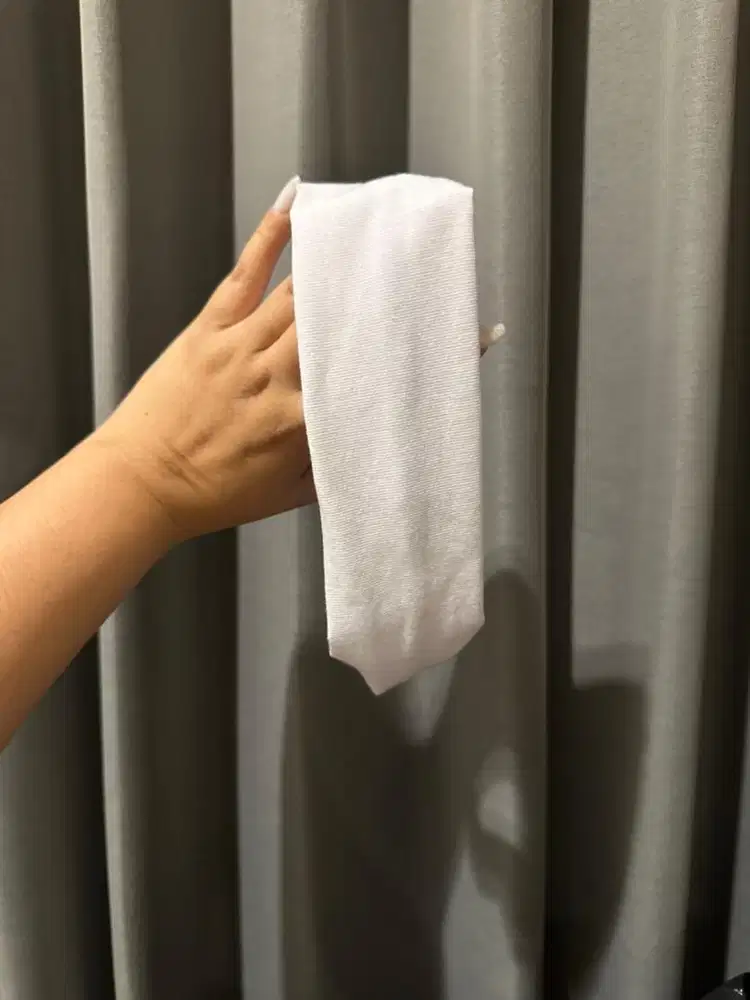 Bando Putih Wanita
